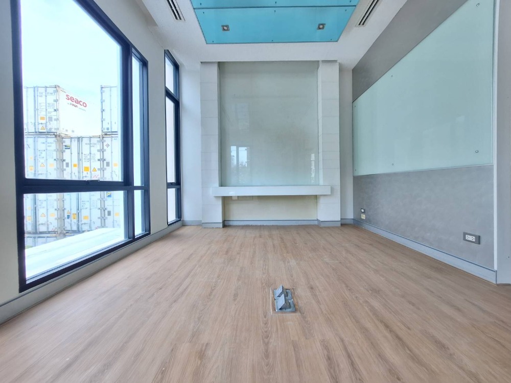 ขายโฮมออฟฟิศบางนา แบริ่ง ลาซาล : **ขายตึกเดี่ยว / Home Office 4 ชั้น**   โครงการบ้านกลางกรุง ออฟฟิศ พาร์ค บางนา-ตราด กม.2 (ขาเข้า)