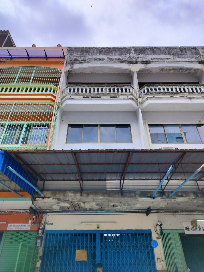 For SaleShop HouseBang kae, Phetkasem : Commercial building for sale, Soi Kwanthip, next to Petchkasem 69, size 180 sq m. 18.7 sq w. or investment