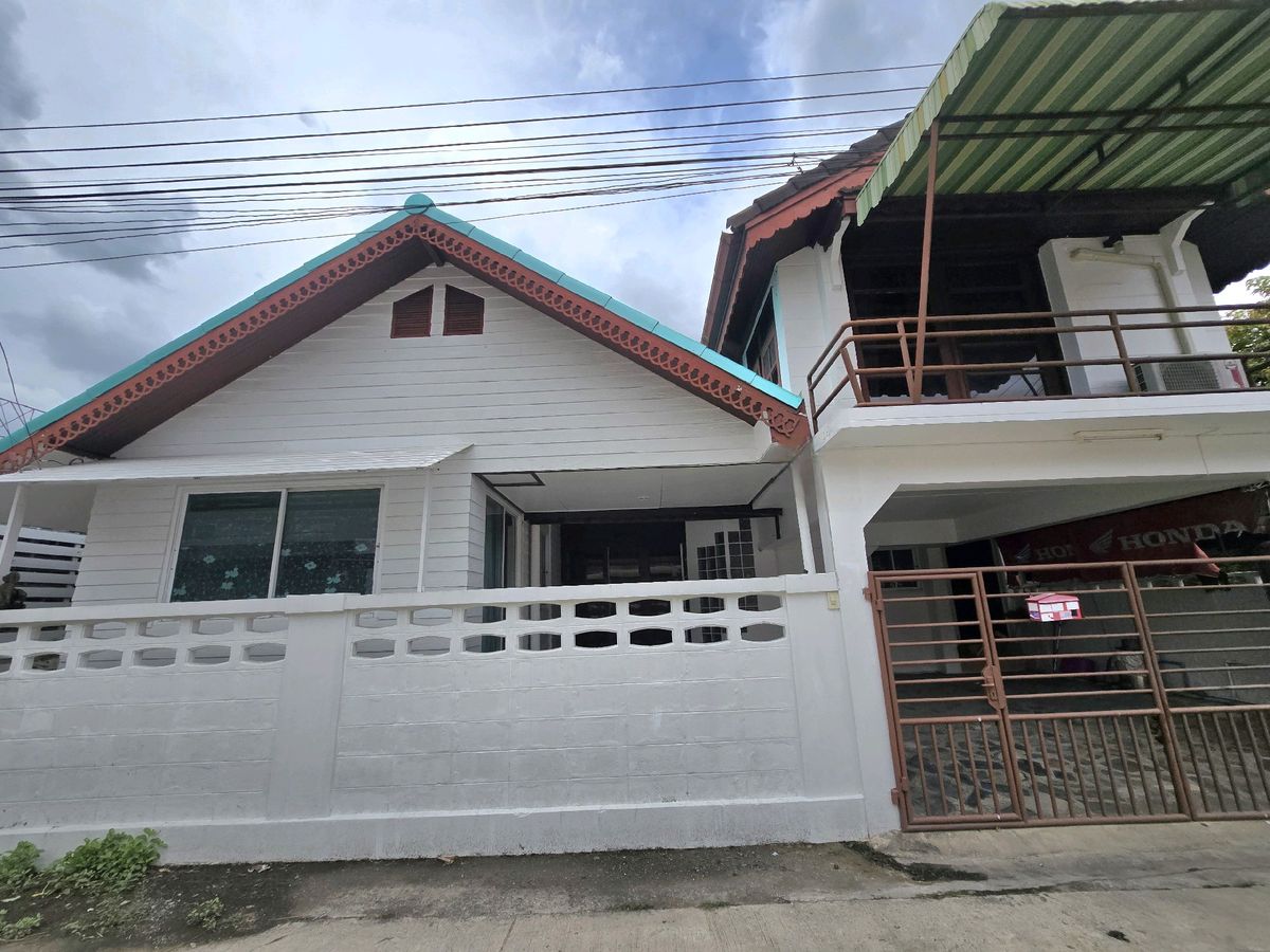 ให้เช่าบ้านเสรีไทย-นิด้า : ให้เช่า บ้านชั้นเดียวเล่นระดับ 46ตรว.อยู่ถนน รามคำแหง128 ใกล้เดอะพาซิโอ
