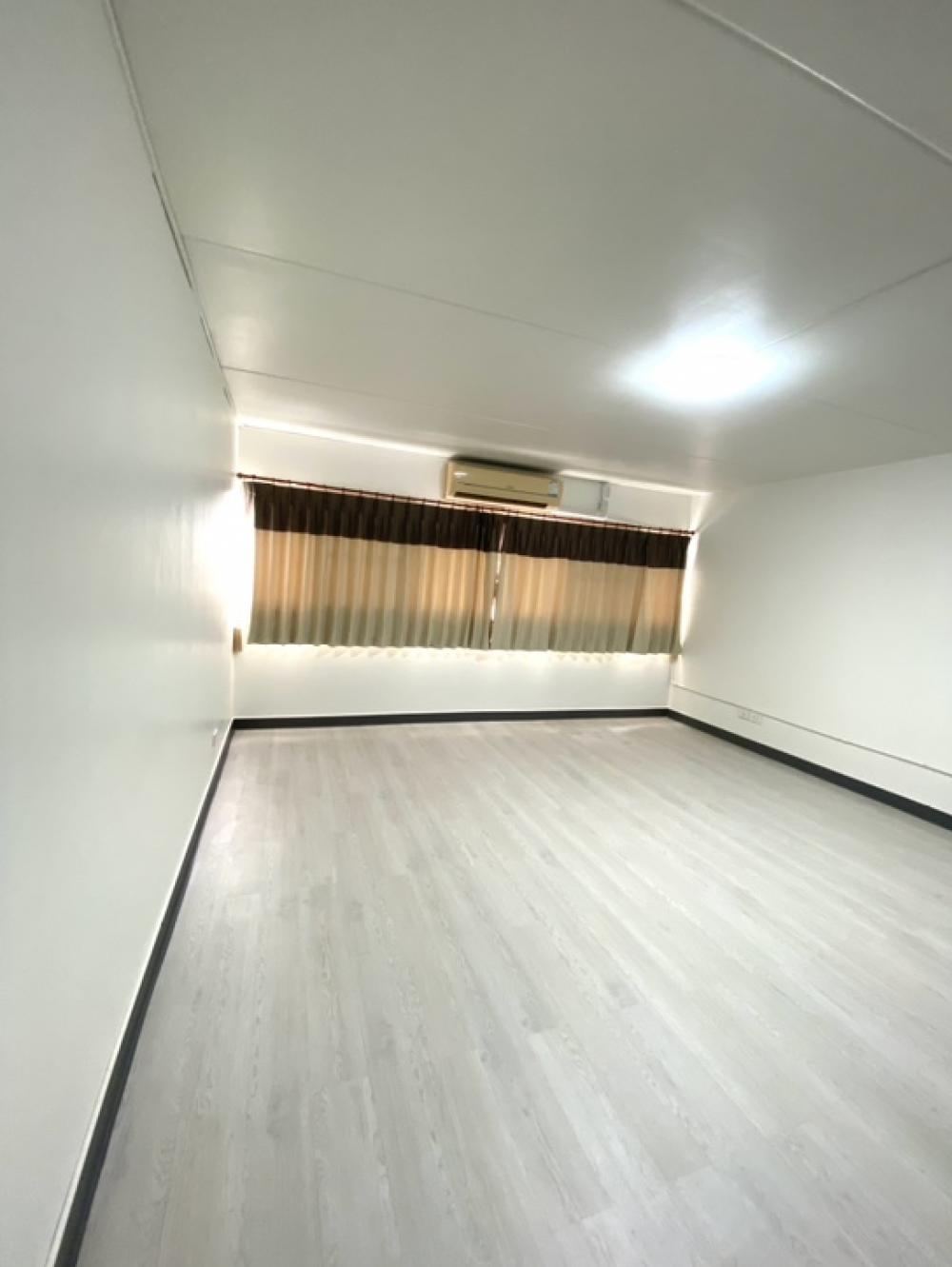 For RentCondoChaengwatana, Muangthong : Popular Muang Thong Condo, 30 sq m., 12th floor, Building T1, near Impact, Pink Line, Silpakorn University, St. Francis School, expressway