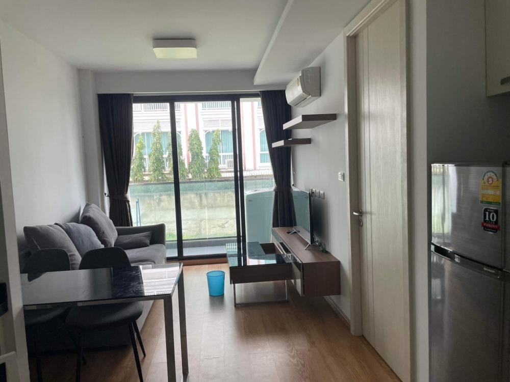 For RentCondoRama9, Petchburi, RCA : For rent #Owner rents it out himself 🌳🏢🌴JRY Condo Rama 9 Soi 17, Ratchada-Rama 9 area, is a Low Rise condo in Luxury Resort style, 1 bedroom, 1 living room, size 35.09 sq m., 2nd floor.