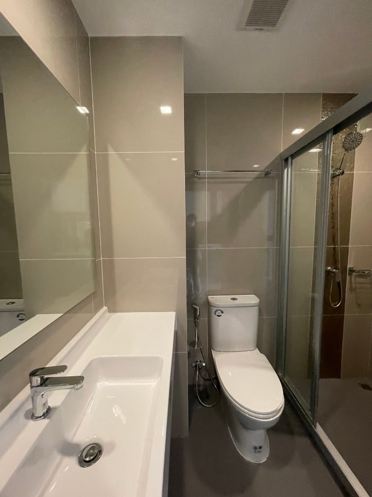 ขายคอนโดพระราม 9 เพชรบุรีตัดใหม่ RCA : READY TO MOVE IN 🔥EXCLUSIVE DEAL🔥STUDIO 26 SQM 3.79 MB🎉