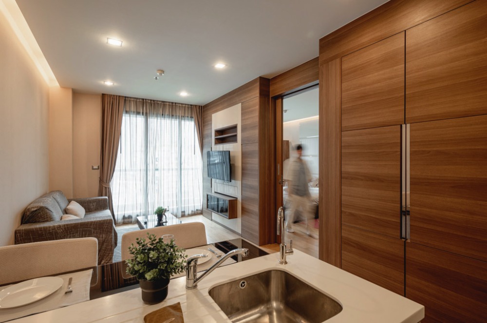 ให้เช่าคอนโดสาทร นราธิวาส : ให้เช่า  The Address Sathorn BTS เซนต์หลุยส์