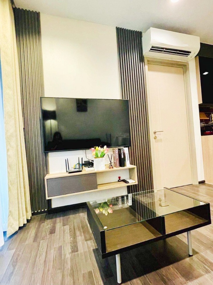 ขายคอนโดพระราม 9 เพชรบุรีตัดใหม่ RCA : ขาย The Line อโศก-รัชดา 1 ห้องนอน 34 ตรม. ชั้น 7 ห้องสวย ตกแต่งครบ พร้อมอยู่