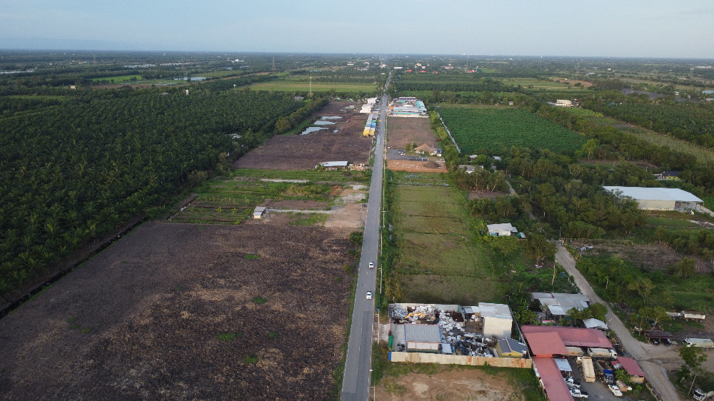 ขายที่ดินปทุมธานี รังสิต ธรรมศาสตร์ : ✨✨Update ที่ดินคลอง 9 หนองเสือ ขนาด 1 ไร่ ผังเมืองสีชมพู แปลงสุดท้าย ติดถนน 4001 ใกล้ตลาดทรัพย์มงคล (ตลาดคลอง9 เมืองใหม่) ทำเลการค้า ทำเลดี คุ้มที่สุด