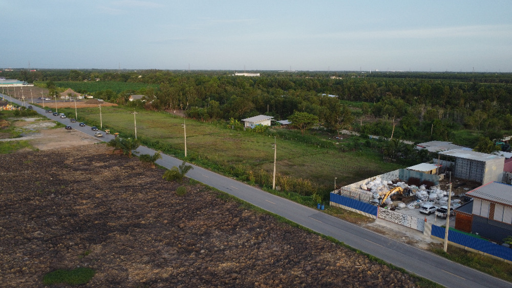 ขายที่ดินปทุมธานี รังสิต ธรรมศาสตร์ : ✨✨Update ที่ดินคลอง 9 หนองเสือ ขนาด 1 ไร่ ผังเมืองสีชมพู แปลงสุดท้าย ติดถนน 4001 ใกล้ตลาดทรัพย์มงคล (ตลาดคลอง9 เมืองใหม่) ทำเลการค้า ทำเลดี คุ้มที่สุด