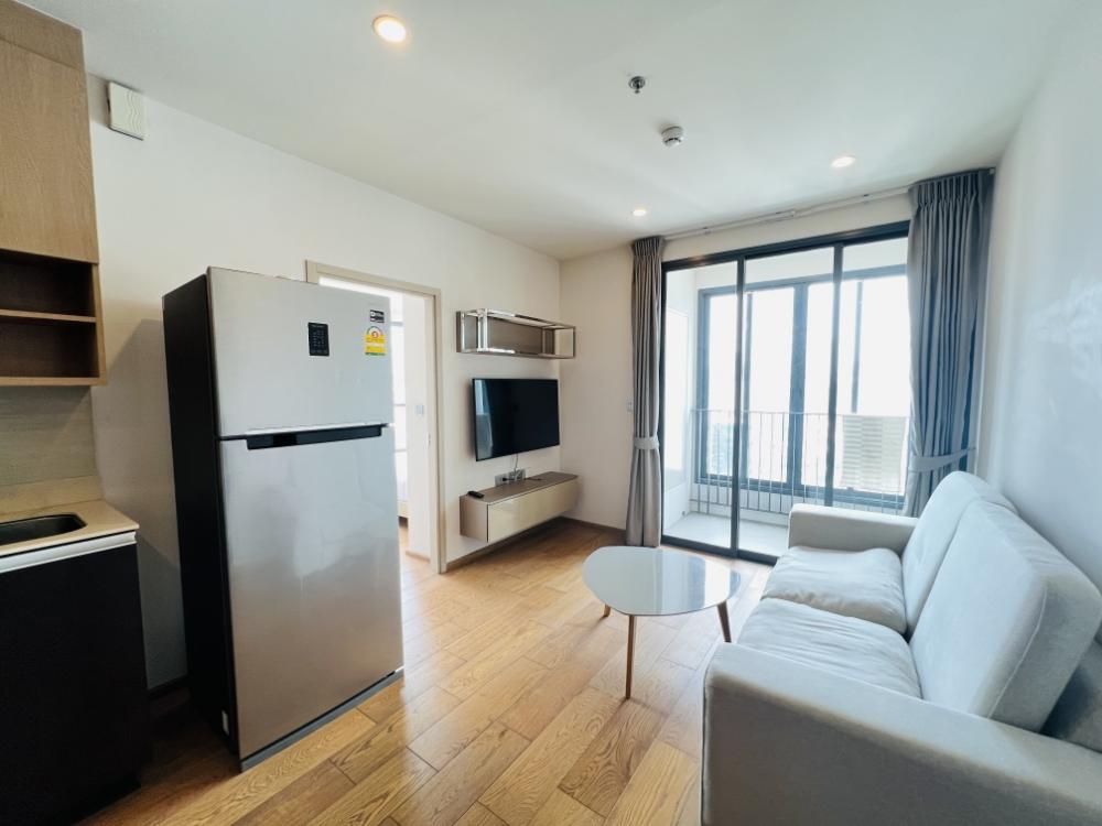 For rent, 𝐐 𝐂𝐡𝐢𝐝𝐥𝐨𝐦 - 𝐏𝐡𝐞𝐭𝐜𝐡𝐚𝐛𝐮𝐫𝐢 near Pratunam intersection and BTS Chidlom. Loading...