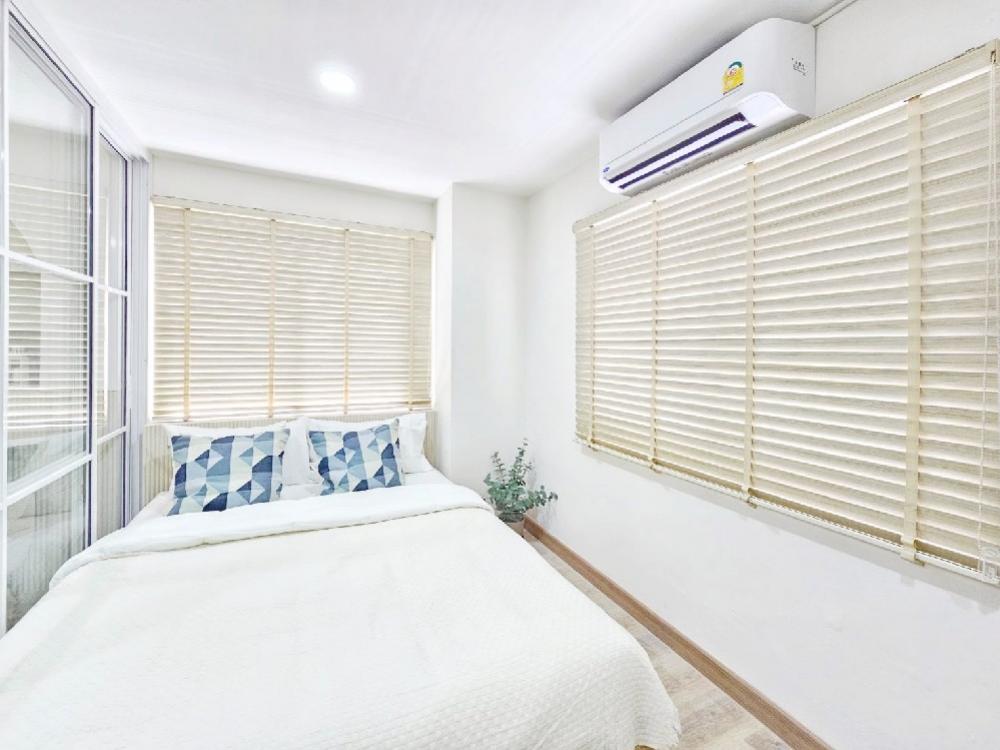 ขายคอนโดลาดพร้าว เซ็นทรัลลาดพร้าว : คอนโดเลี้ยงสัตว์ไม่ได้มีมาบ่อย  ๆ ใกล้ mrt สุทธิสาร และ บีทีเอส ภาวนา ล้านต้น รีบได้รีบ มาเร็วเคลมเร็วมากกับคอนโดเลี้ยงสัตว์ได้โซนนนี้