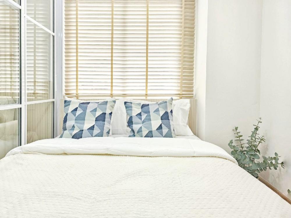 ขายคอนโดลาดพร้าว เซ็นทรัลลาดพร้าว : คอนโดเลี้ยงสัตว์ไม่ได้มีมาบ่อย  ๆ ใกล้ mrt สุทธิสาร และ บีทีเอส ภาวนา ล้านต้น รีบได้รีบ มาเร็วเคลมเร็วมากกับคอนโดเลี้ยงสัตว์ได้โซนนนี้