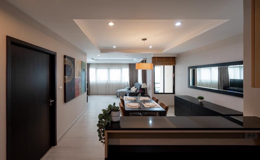 For RentCondoSathorn, Narathiwat : Condo for rent ✨ Sathorn Garden (Sathorn Gardens)✨ in the heart of the city, Sathorn area Very good central area, beautiful room, city view, fully furnished, ready to move in 🚆 near BTS Sala Daeng