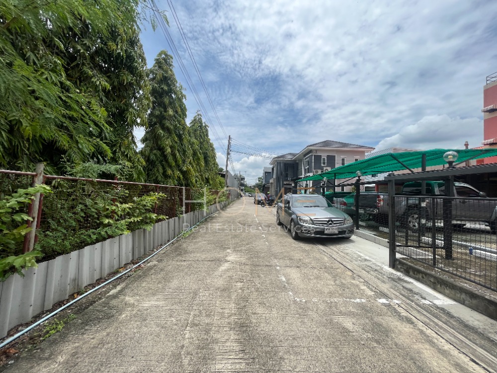 ขายที่ดินเลียบทางด่วนรามอินทรา : ที่ดิน โยธินพัฒนา / 1 ไร่ (ขาย), Land Yothin Pattana / 1 Rai (FOR SALE) TPM194