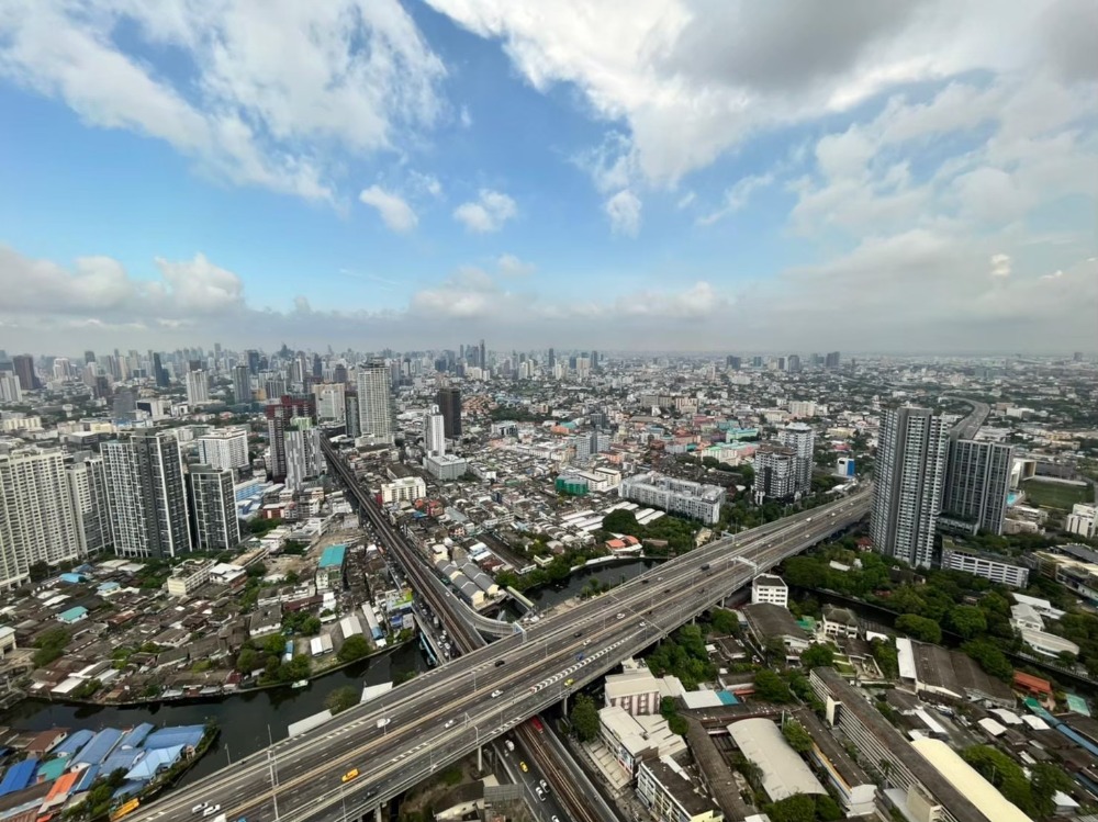 For SaleCondoOnnut, Udomsuk : 🔥 Dont miss out! Penthouse luxury 3 bedrooms (Fully Furnished) near BTS On Nut! 
 
