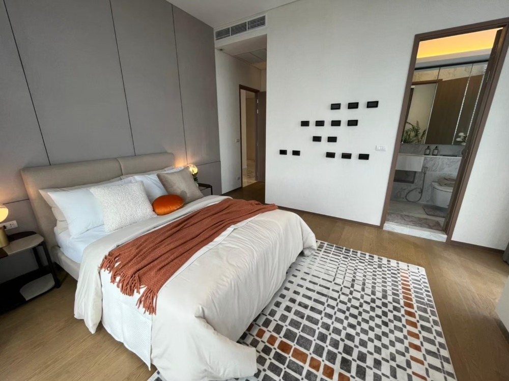 For SaleCondoOnnut, Udomsuk : 🔥 Dont miss out! Penthouse luxury 3 bedrooms (Fully Furnished) near BTS On Nut! 
 
