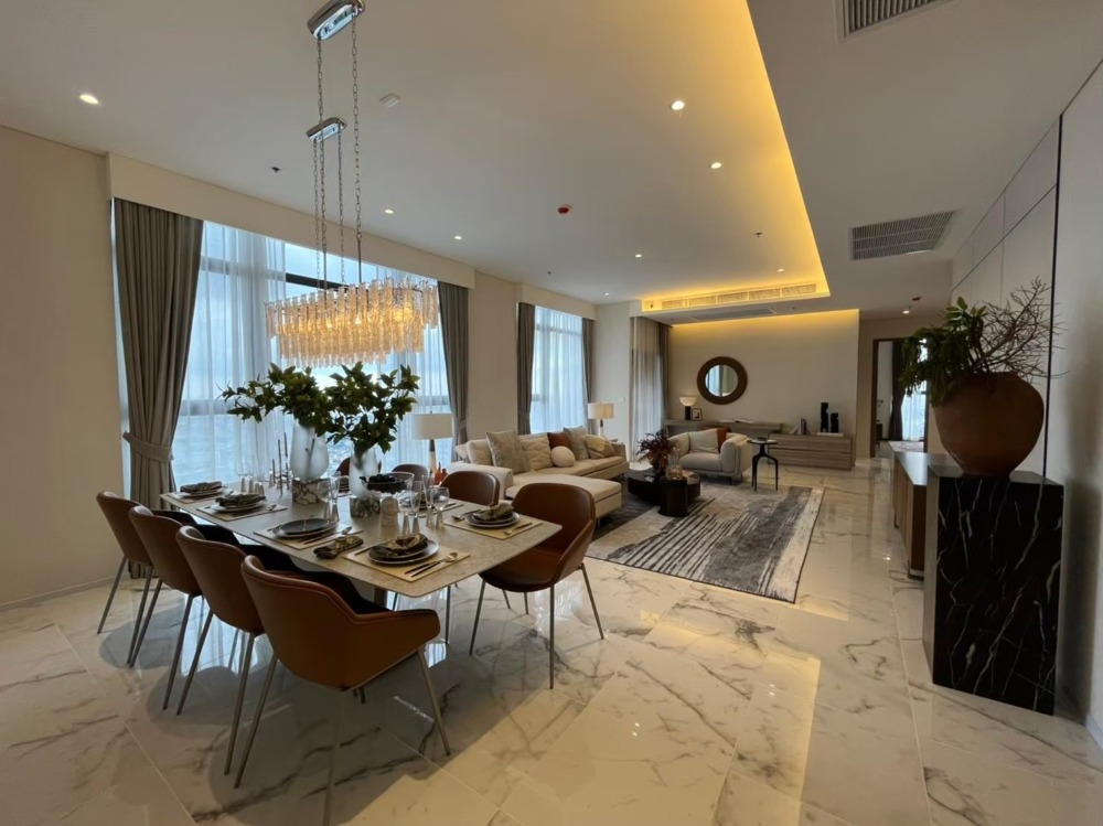 For SaleCondoOnnut, Udomsuk : ✅️ (Fully Furnished 3 Bedrooms !!!) * Ready to decorate * Penthouse 176 SQM. Siamese sukhumvit 48 near BTS On Nut Station on Sukhumvit Road 
 
