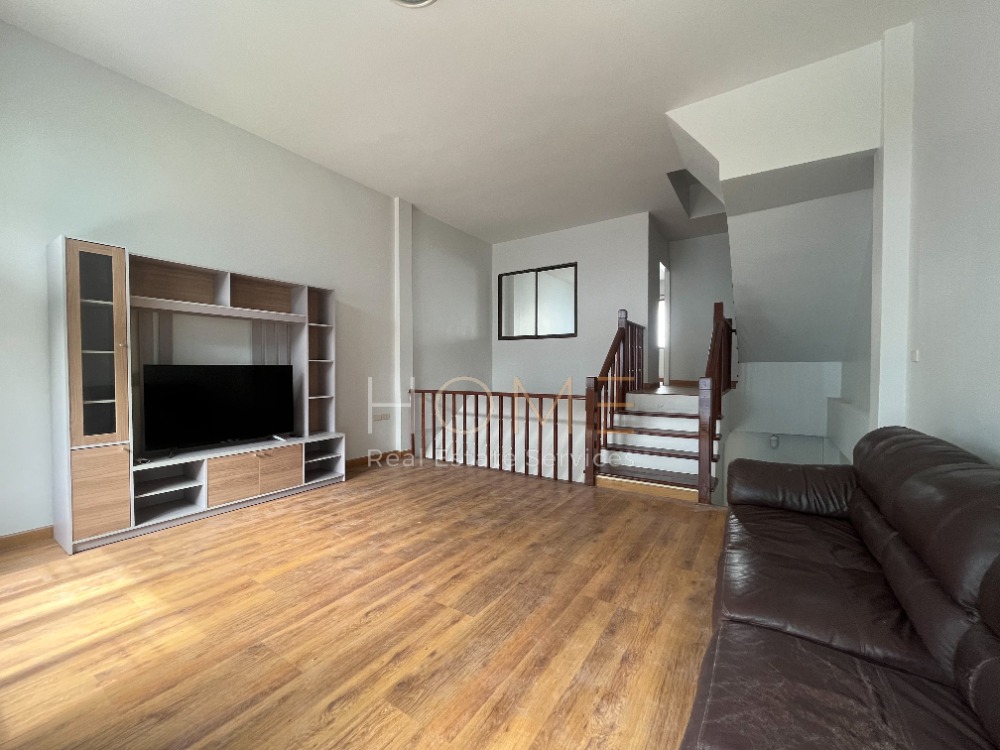 ขายทาวน์โฮมโชคชัย4 ลาดพร้าว71 : ทาวน์โฮม บ้านกลางเมือง เหม่งจ๋าย - ลาดพร้าว / 3 ห้องนอน (ขายพร้อมผู้เช่า), Baan Klang Muang Mengjai - Ladprao / Townhome 3 Bedrooms (SALE WITH TENANT) TPM130