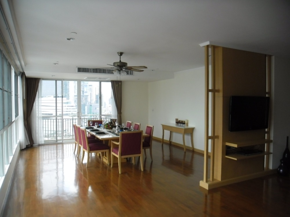 For RentCondoSukhumvit, Asoke, Thonglor : GM Height Serviced Apartment 275 sqm 3bedrooms 3Bathrooms 115,000 per month
