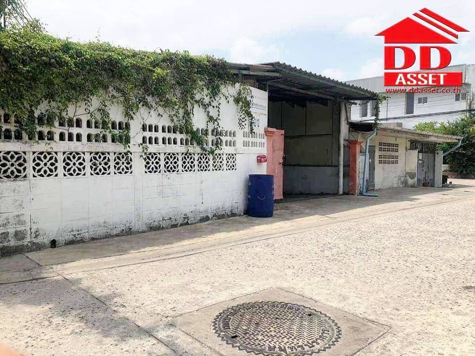 For SaleWarehouseSamut Prakan,Samrong : Warehouse for sale, Samut Niwet Soi 6, Pak Nam, Samut Prakan.