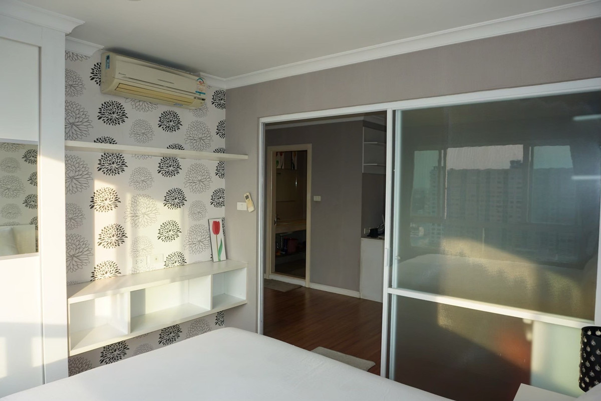 ขายคอนโดปิ่นเกล้า จรัญสนิทวงศ์ : 🔥ขายถูก🔥 ลุมพินี สวีท ปิ่นเกล้า ขายเพียง 2.2ล้านบาท🔥🔥🔥