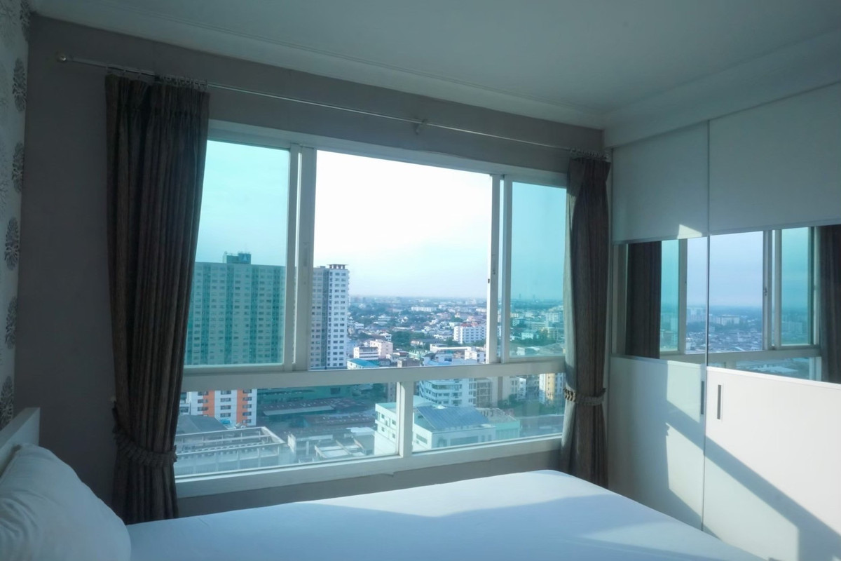 ขายคอนโดปิ่นเกล้า จรัญสนิทวงศ์ : 🔥ขายถูก🔥 ลุมพินี สวีท ปิ่นเกล้า ขายเพียง 2.2ล้านบาท🔥🔥🔥