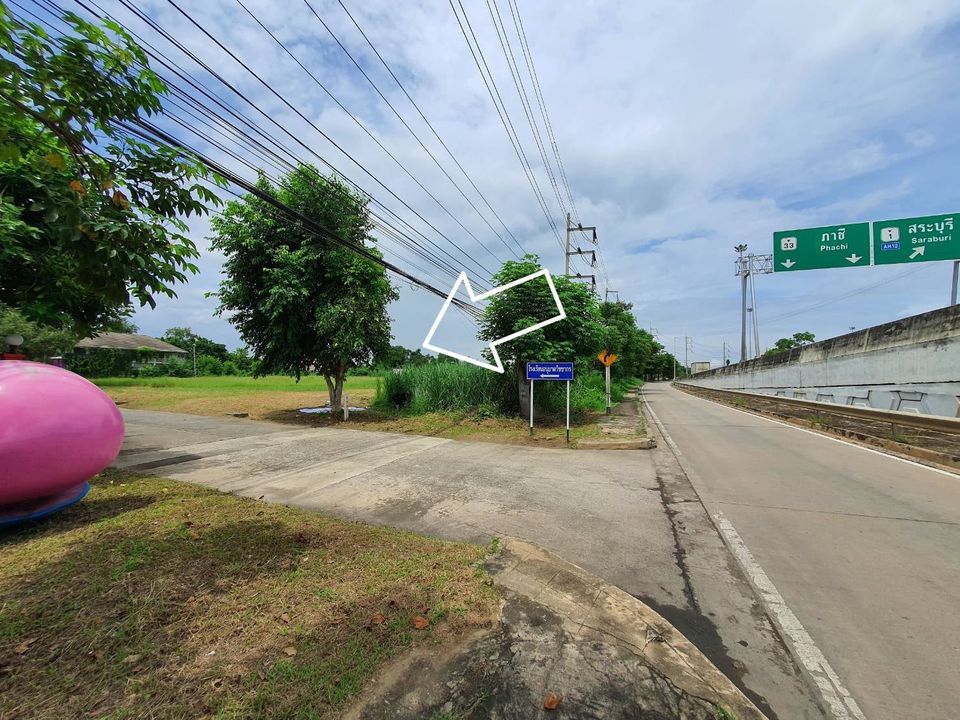 For SaleLandSaraburi : Land for sale, 2 rai, Hin Kong intersection, next to Suwannasorn Road.