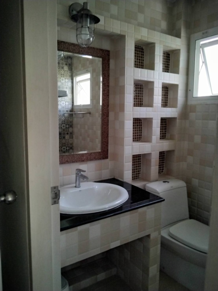 ให้เช่าบ้านสมุทรปราการ สำโรง : ให้เช่าบ้าน 4 ห้องนอน โครงการวินด์มิลล์พาร์ค บางนา