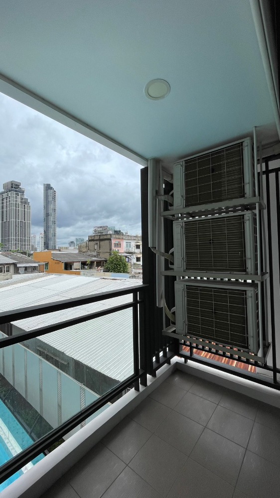 For SaleCondoSathorn, Narathiwat : Condo for sale, 2 bedrooms, The Cube Condo Sathorn-Chan, new room, never lived in.