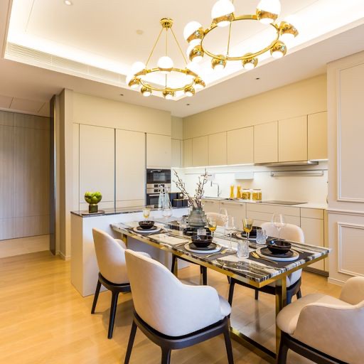 ♦ Super Luxury ♦ ชั้น 0++ 126.00 ตร.ม. | 2 ห้องนอน 2 ห้องน้ำ | ใกล้ เซ็นทรัล ชิดลม 6 นาที, BTS ชิดลม 7 นาที, เซ็นทรัล เอ็มบาสซี 7 นาที Loading...