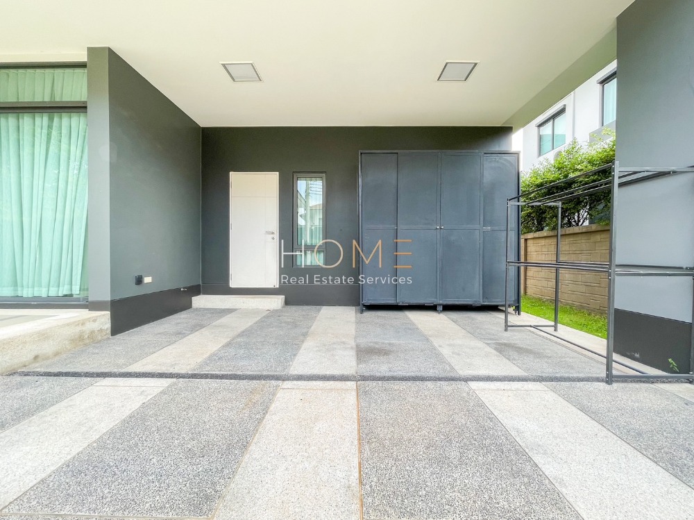 For SaleHousePattanakan, Srinakarin : Setthasiri Krungthep Kreetha / 4 Bedrooms (SALE WITH TENANT) BZD072