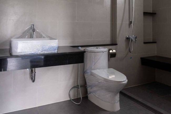 For SaleHome OfficeChaengwatana, Muangthong : Sale with tenant til October 2026. Home Office, 4 bedrooms, near The Mall Ngamwongwan.