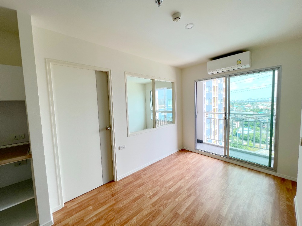 For SaleCondoPattanakan, Srinakarin : Condo for sale Lumpini Ville Phatthanakan-Srinakarin Lumpini Ville Phatanakan - Srinakarin, near Kasem Bundit University, 1 bedroom, size 28 square meters, large room, beautiful view, complete central area, convenient travel, Srinakarin, Phatthanakan,