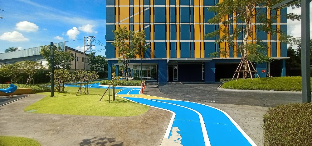 For SaleCondoPattanakan, Srinakarin : Condo for sale Lumpini Ville Phatthanakan-Srinakarin Lumpini Ville Phatanakan - Srinakarin, near Kasem Bundit University, 1 bedroom, size 28 square meters, large room, beautiful view, complete central area, convenient travel, Srinakarin, Phatthanakan,