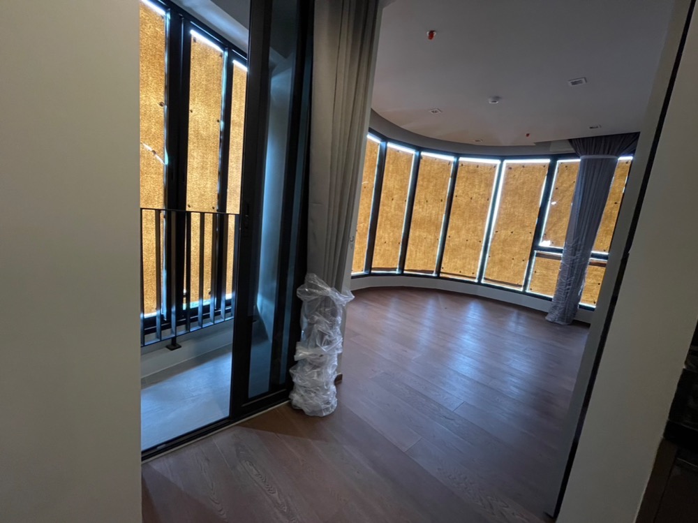 ขายคอนโดอารีย์ อนุสาวรีย์ : ขาย 2ห้องนอน 2ห้องน้ำ ideo q victory (ชั้นสูงตำแหน่งดี) ห้องใหม่มาก