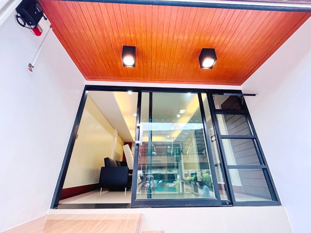 For RentHome OfficeRatchadapisek, Huaikwang, Suttisan : HK0100😊 For RENT 📞O99-5919653,O65-9423251✅LineID:@sureresidence