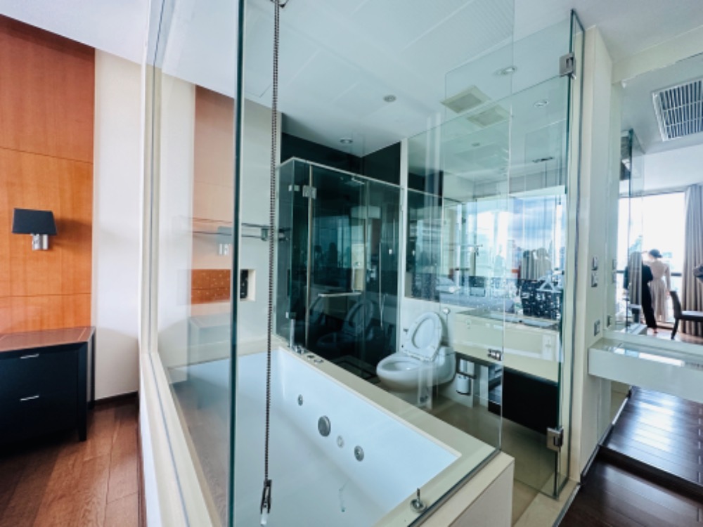 ขายคอนโดสุขุมวิท อโศก ทองหล่อ : 🔥ขายห้องพร้อมเฟอร์ 2 ห้อง The Address สุขุมวิท28 2Bed 2Baht โทร 0959415999 🔥