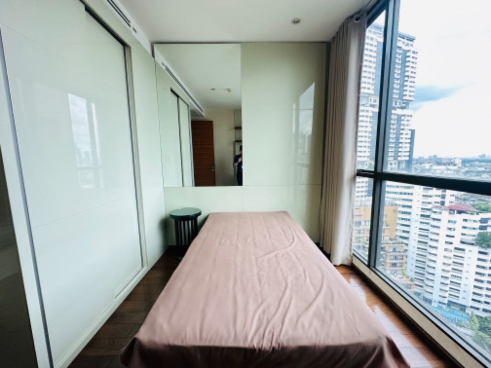 ขายคอนโดสุขุมวิท อโศก ทองหล่อ : 🔥ขายห้องพร้อมเฟอร์ 2 ห้อง The Address สุขุมวิท28 2Bed 2Baht โทร 0959415999 🔥