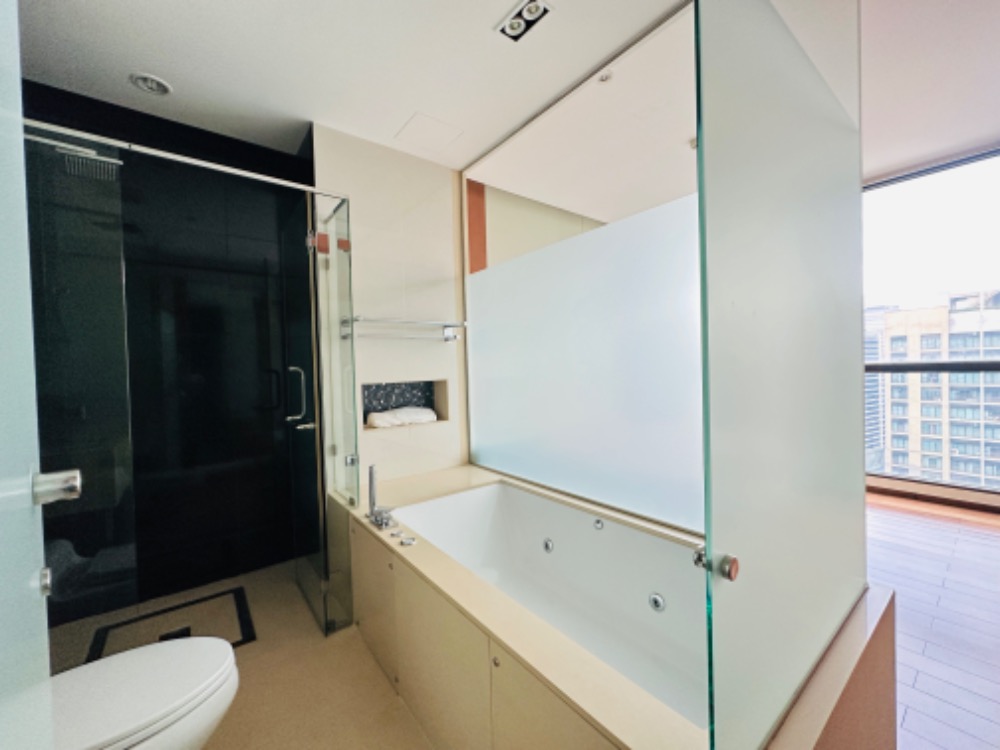 ขายคอนโดสุขุมวิท อโศก ทองหล่อ : 🔥ขายห้องพร้อมเฟอร์ 2 ห้อง The Address สุขุมวิท28 2Bed 2Baht โทร 0959415999 🔥