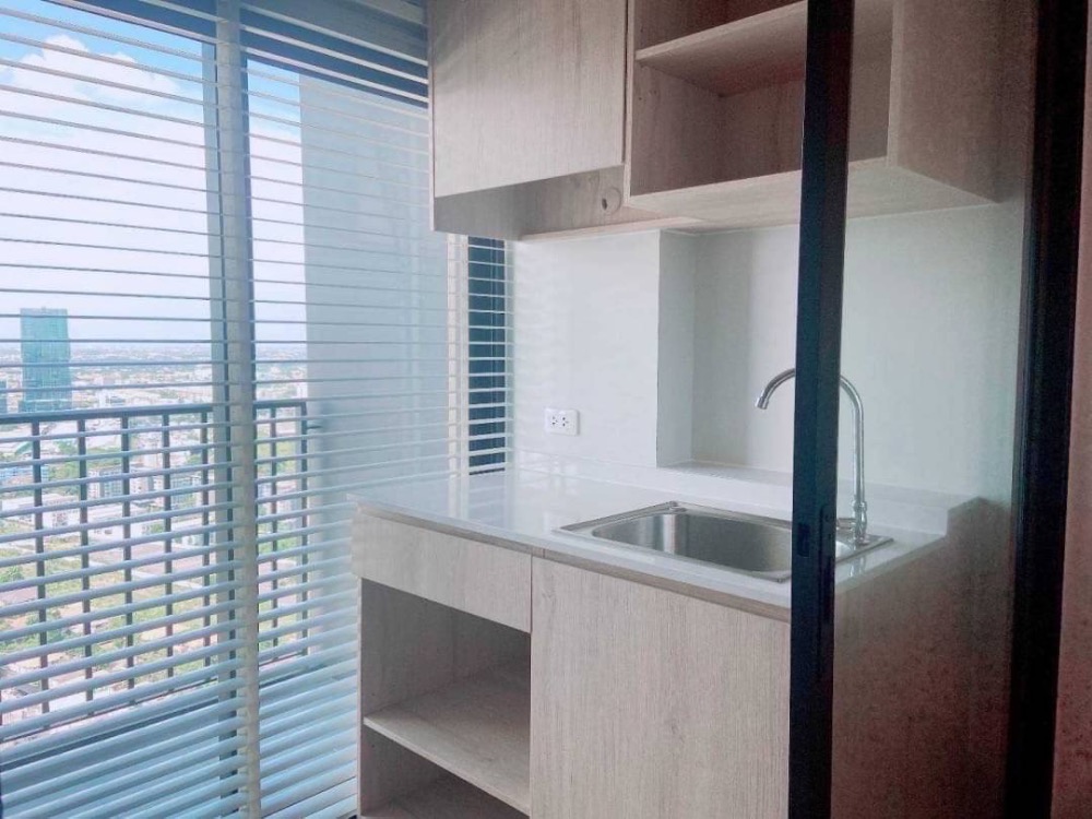 For RentCondoPattanakan, Srinakarin : For rent Nue Noble Srinakarin - Lasalle 🛏️ ONE BEDROOM fully furnished 🚆 next to BTS Sri La Salle