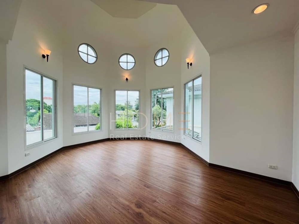 ขายบ้านลาดพร้าว เซ็นทรัลลาดพร้าว : บ้านลาดพร้าว 2 / 5 ห้องนอน (ขาย), Baan Ladprao 2 / 5 Bedrooms (FOR SALE) TPM176