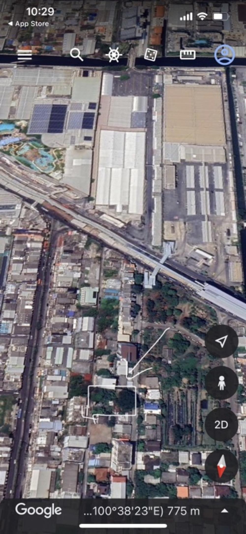 For RentLandLadprao101, Happy Land, The Mall Bang Kapi : Rental Land only
172 sq wa 
connect to Soi 115 & 117
Close to Yellow Line station around 200 meters 
Suitable for restaurant, cafe and office…
Can be rent for ling term 5-10 years .
 If you are interested, please contact. Price is negotiable.