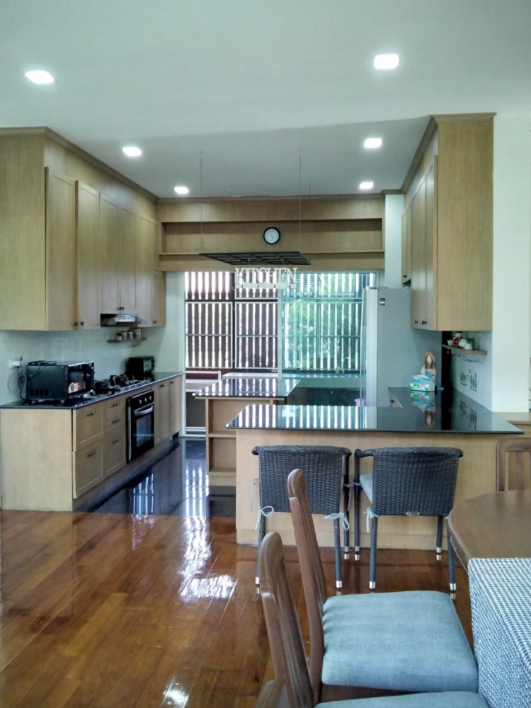 ให้เช่าบ้านสมุทรปราการ สำโรง : บ้านให้เช่า หมู่่บ้าน วินด์มิลล์ พาร์ค Windmill Park บางนา กม.10 ตกแต่งครบ พร้อมอยู่