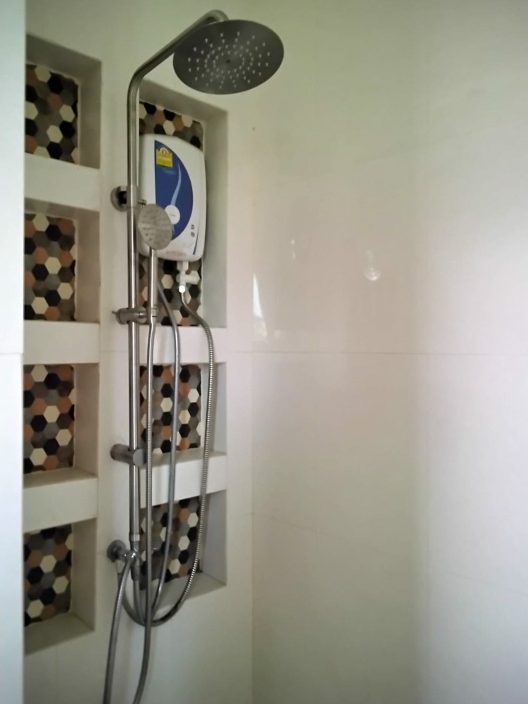 ให้เช่าบ้านสมุทรปราการ สำโรง : บ้านให้เช่า หมู่่บ้าน วินด์มิลล์ พาร์ค Windmill Park บางนา กม.10 ตกแต่งครบ พร้อมอยู่