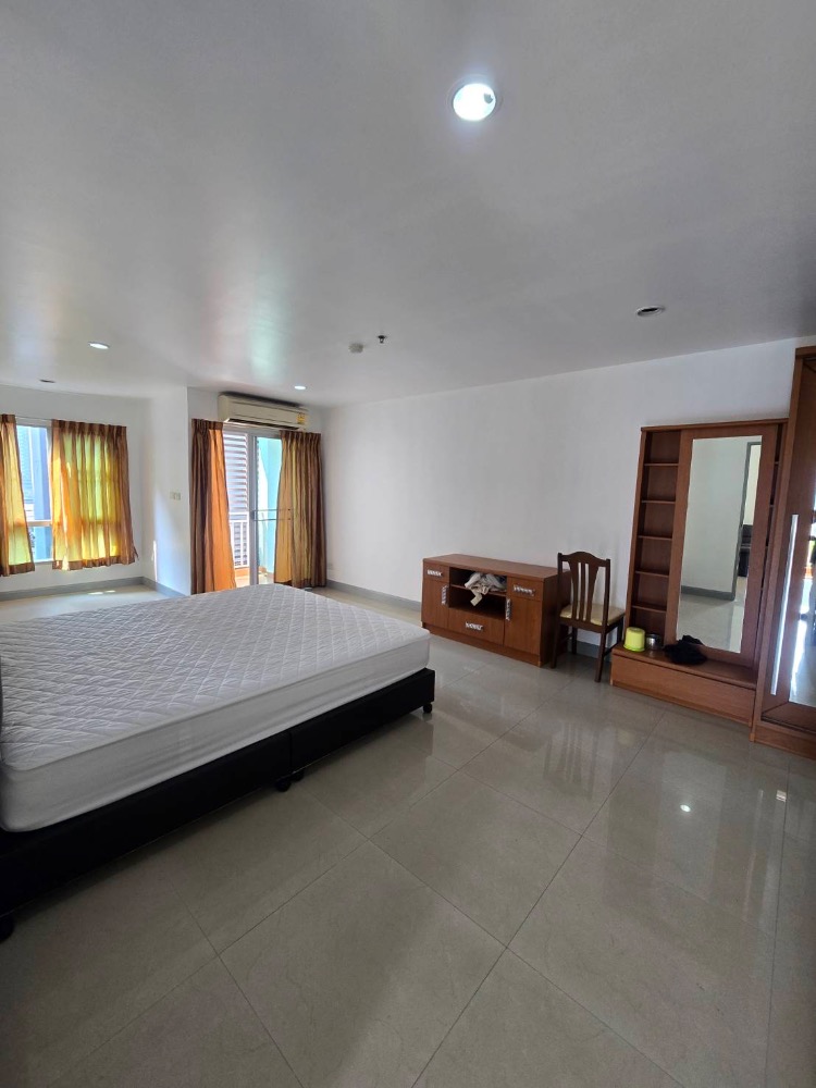 ขายคอนโดบางนา แบริ่ง ลาซาล : 2ห้องนอน ตึกH ห้องมุม เดินทางสะดวก ใกล้BTS ,ใกล้ทางด่วน, ใกล้ไบเทคบางนา