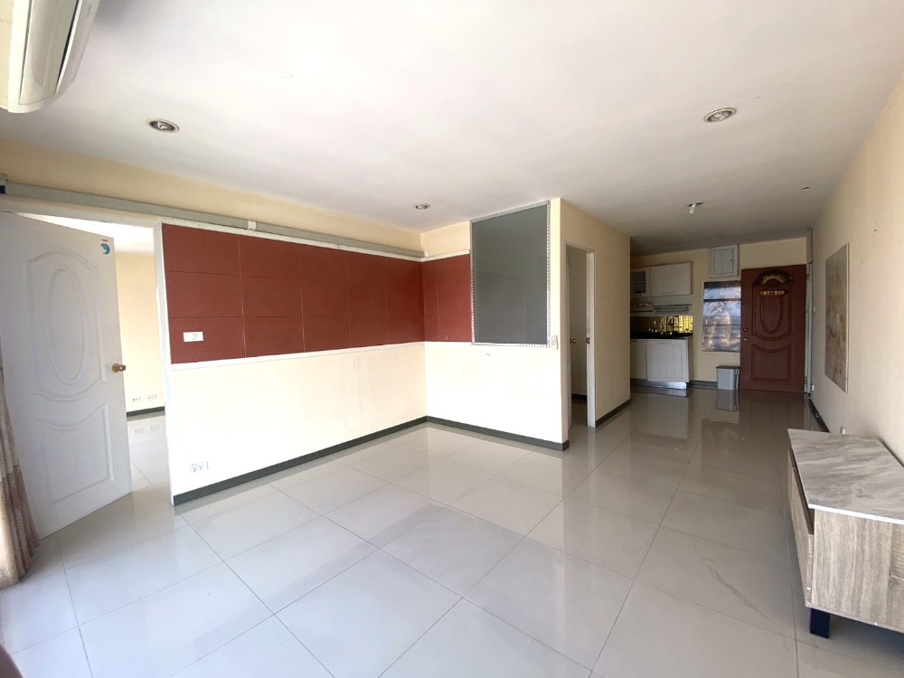 For SaleCondoLadprao, Central Ladprao : For sale Supapong Place, Soi Lat Phrao 35, condo near the BTS, second hand condo, Lat Phrao condo, beautiful condo, good price.