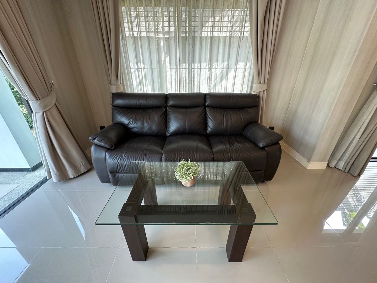 For RentHousePattanakan, Srinakarin : The best villa next to Brighton and Wellington international schools. Availible now on 15 July 2025 with fully furnished. 