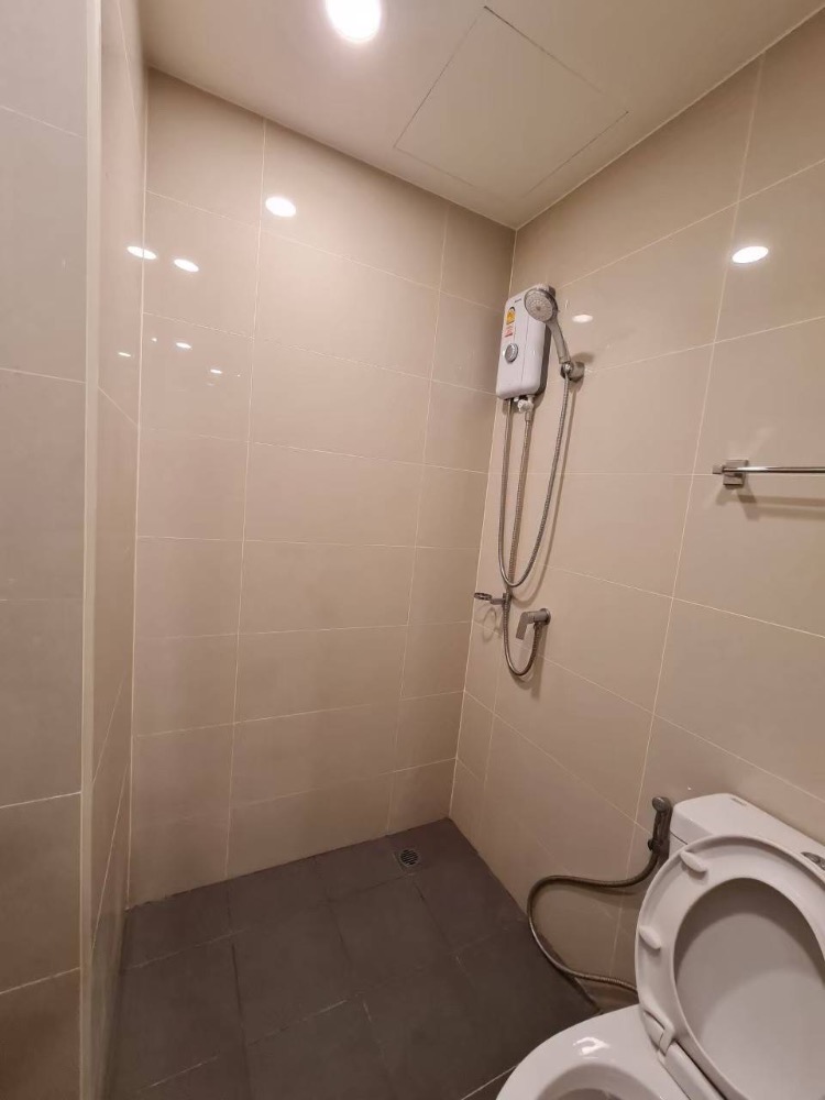 For RentCondoBangna, Bearing, Lasalle : for rent A space mega bangna 1 super deal❤️💟