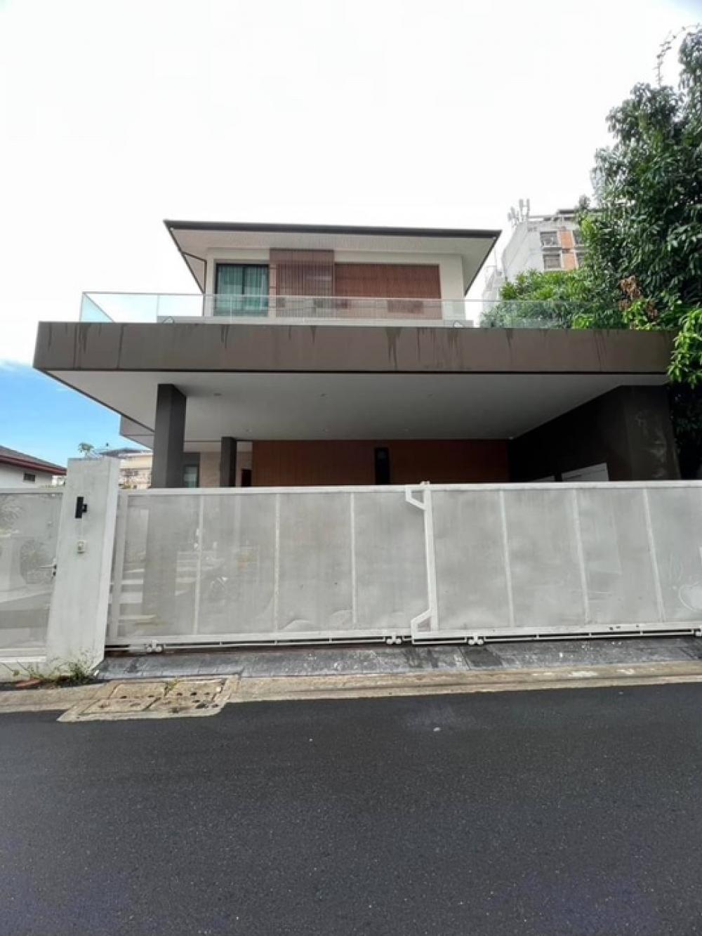 ให้เช่าบ้านสะพานควาย จตุจักร : 🔥🔥 𝐒𝐢𝐧𝐠𝐥𝐞 𝐇𝐨𝐮𝐬𝐞 𝐈𝐧𝐭𝐚𝐦𝐚𝐫𝐚 𝟐𝟗 🔥🔥บ้านเดี่ยว อินทามะระ 29 แยก 1