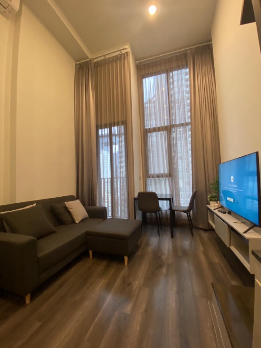 ให้เช่าคอนโดพระราม 9 เพชรบุรีตัดใหม่ RCA : 🎉🎉 ให้เช่า Condo KnightsBridge Space Rama 9 (พร้อมอยู่🔥)