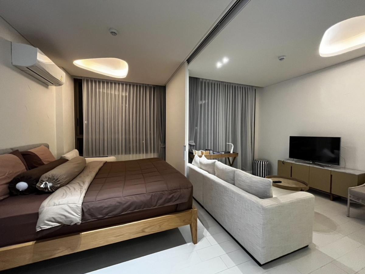 ให้เช่าคอนโดหัวหิน ประจวบคีรีขันธ์ : 1 Bedroom 1 Living for rent. Beachfront condo monthly 30,000THB