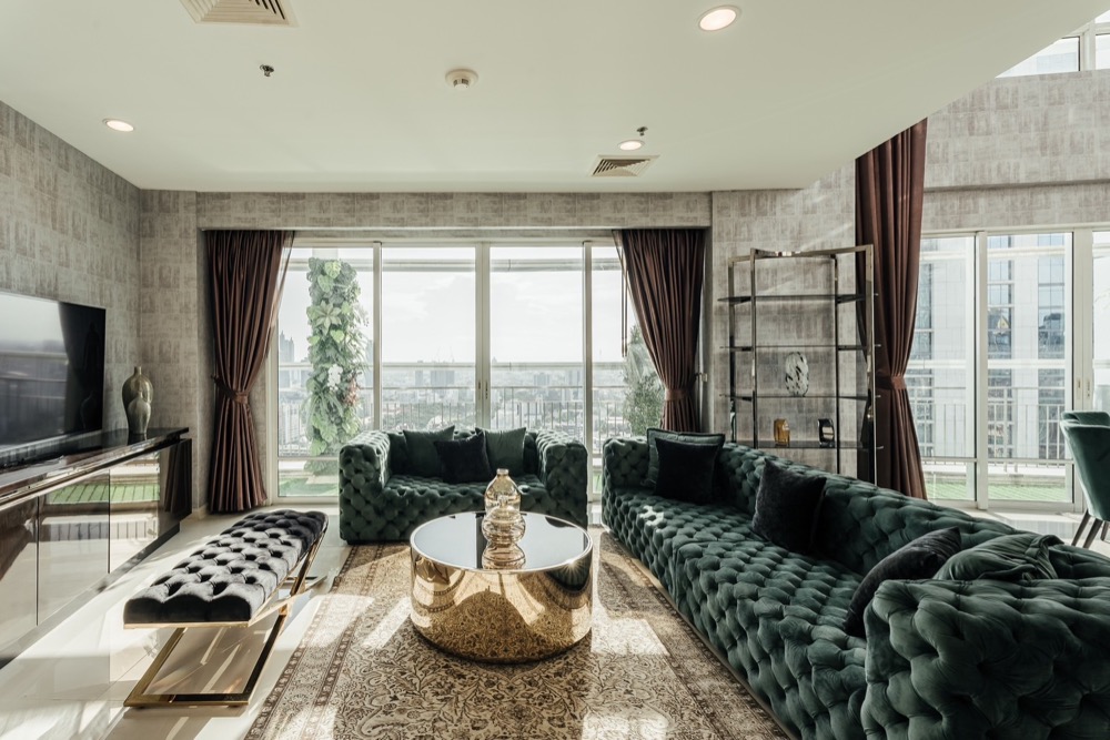 ให้เช่าคอนโดวิทยุ ชิดลม หลังสวน : ให้เช่าคอนโด, 4 ห้องนอน เฟอร์นิเจอครบ ใกล้ BTS ราชดำริ พร้อมเข้าอยู่