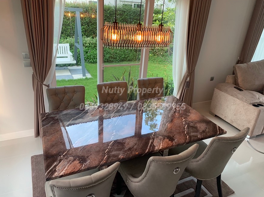 For SaleHouseMin Buri, Romklao : Manthana Srinakarin-Romklao, 66.7 square wah, shady, green space from Land&Houses